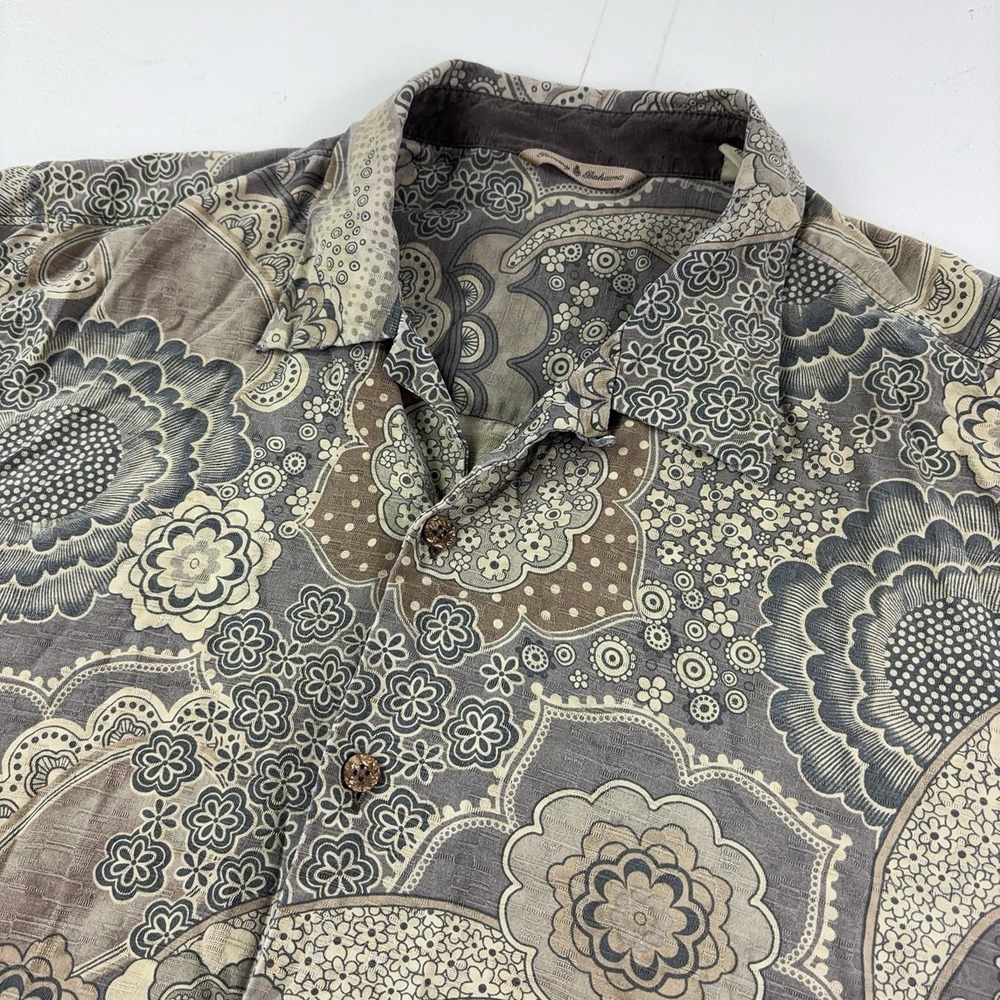 Tommy Bahama Shirt Mens XL Gray Paisley Silk Short Sleeve Button Up Tropical